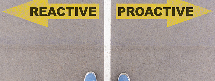 Reactive_vs_Proactive